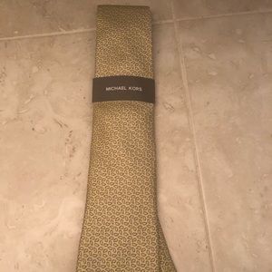 NWT MENS MK tie